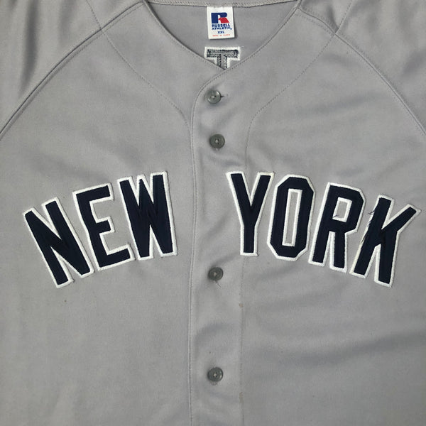 Vintage MLB New York Yankees Derek Jeter Russell Athletic Baseball Jersey (XXL)