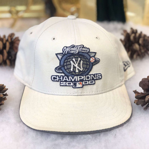 Vintage 2000 MLB New York Yankees World Series Champions New Era Strapback Hat