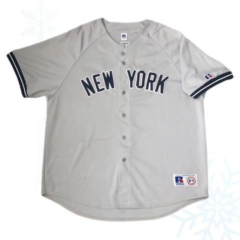 Vintage MLB New York Yankees Derek Jeter Russell Athletic Baseball Jersey (XXL)