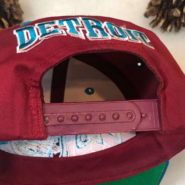 Vintage NBA Detroit Pistons The G Cap Wave Twill Snapback Hat
