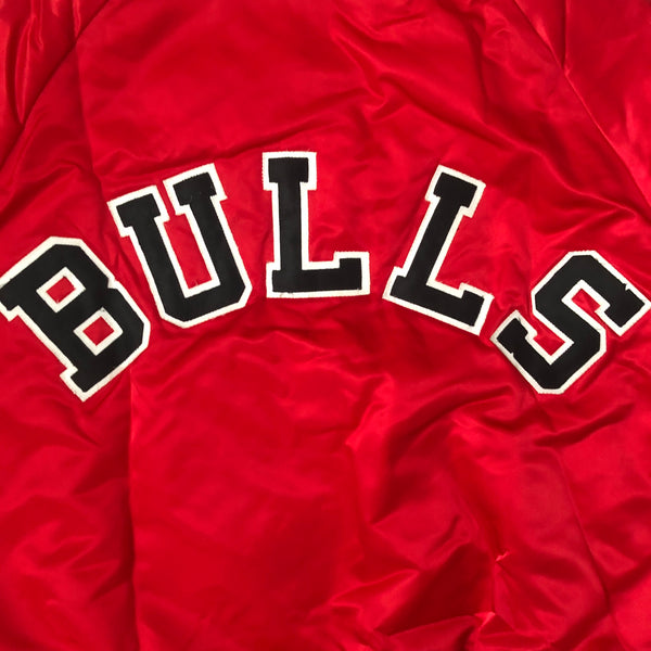 Vintage NBA Chicago Bulls Chalk Line Satin Jacket (L)