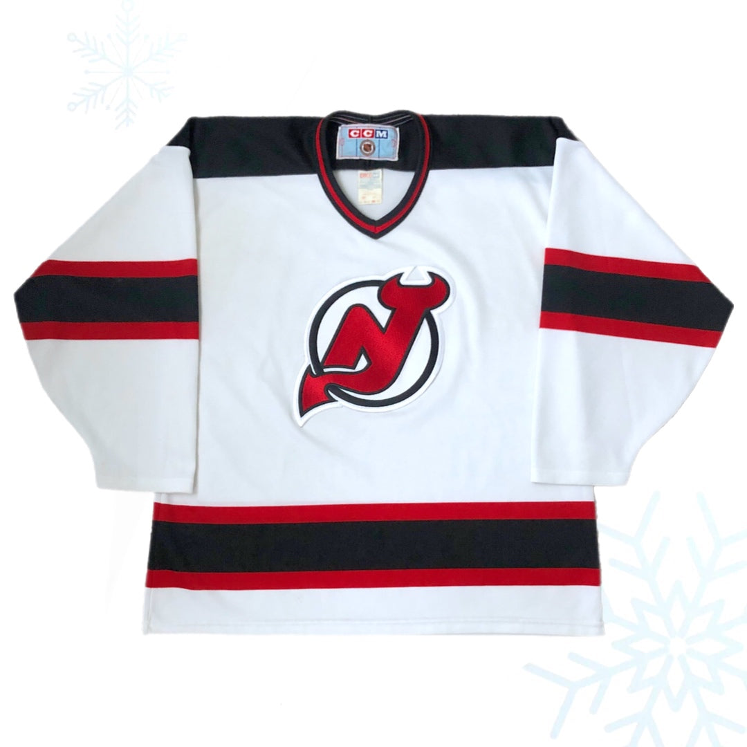 Vintage NHL New Jersey Devils CCM Maska Air Knit Jersey (L)