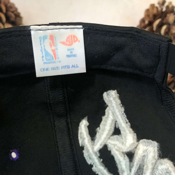 Vintage NBA Milwaukee Bucks AJD Signatures Sketch Twill Snapback Hat
