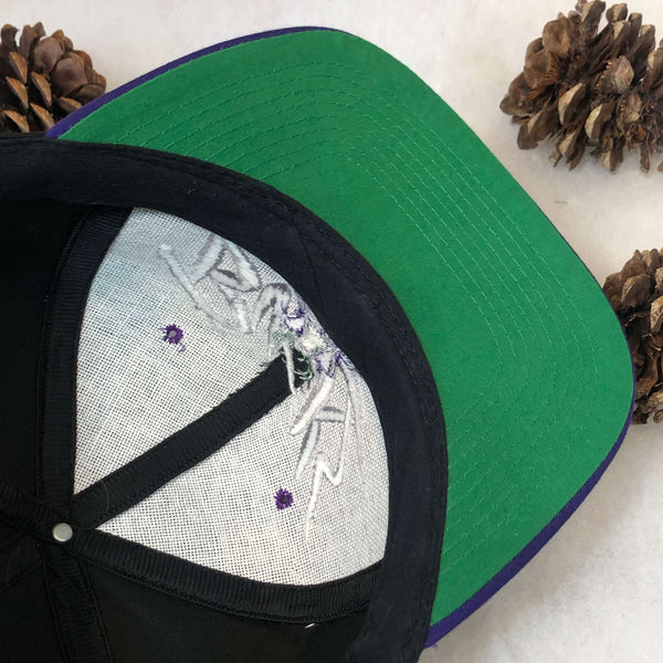 Vintage NBA Milwaukee Bucks AJD Signatures Sketch Twill Snapback Hat