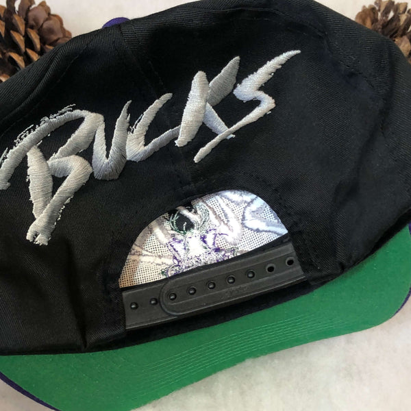Vintage NBA Milwaukee Bucks AJD Signatures Sketch Twill Snapback Hat