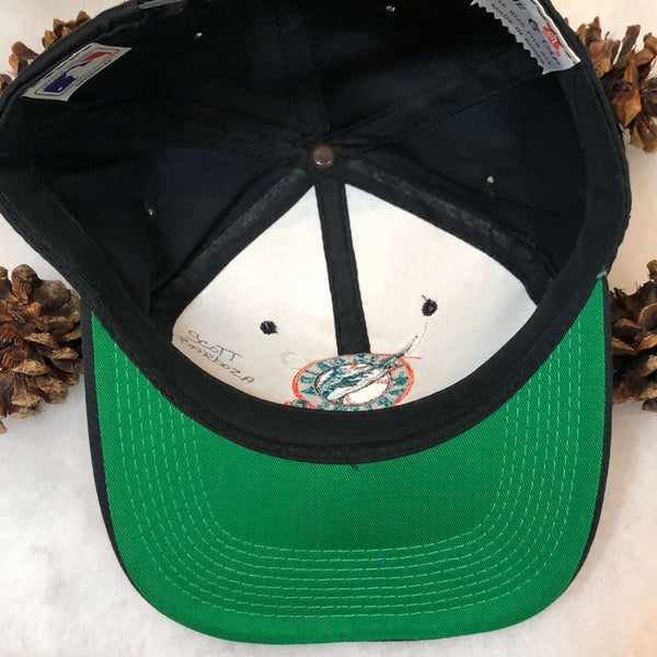Vintage MLB Florida Marlins The G Cap Twill Snapback Hat