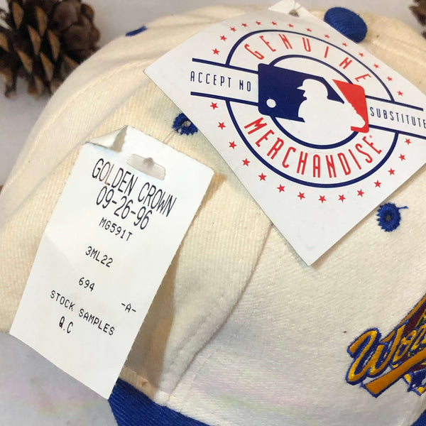 Vintage Deadstock 1996 MLB World Series New York Yankees Atlanta Braves Logo 7 Twill Snapback Hat