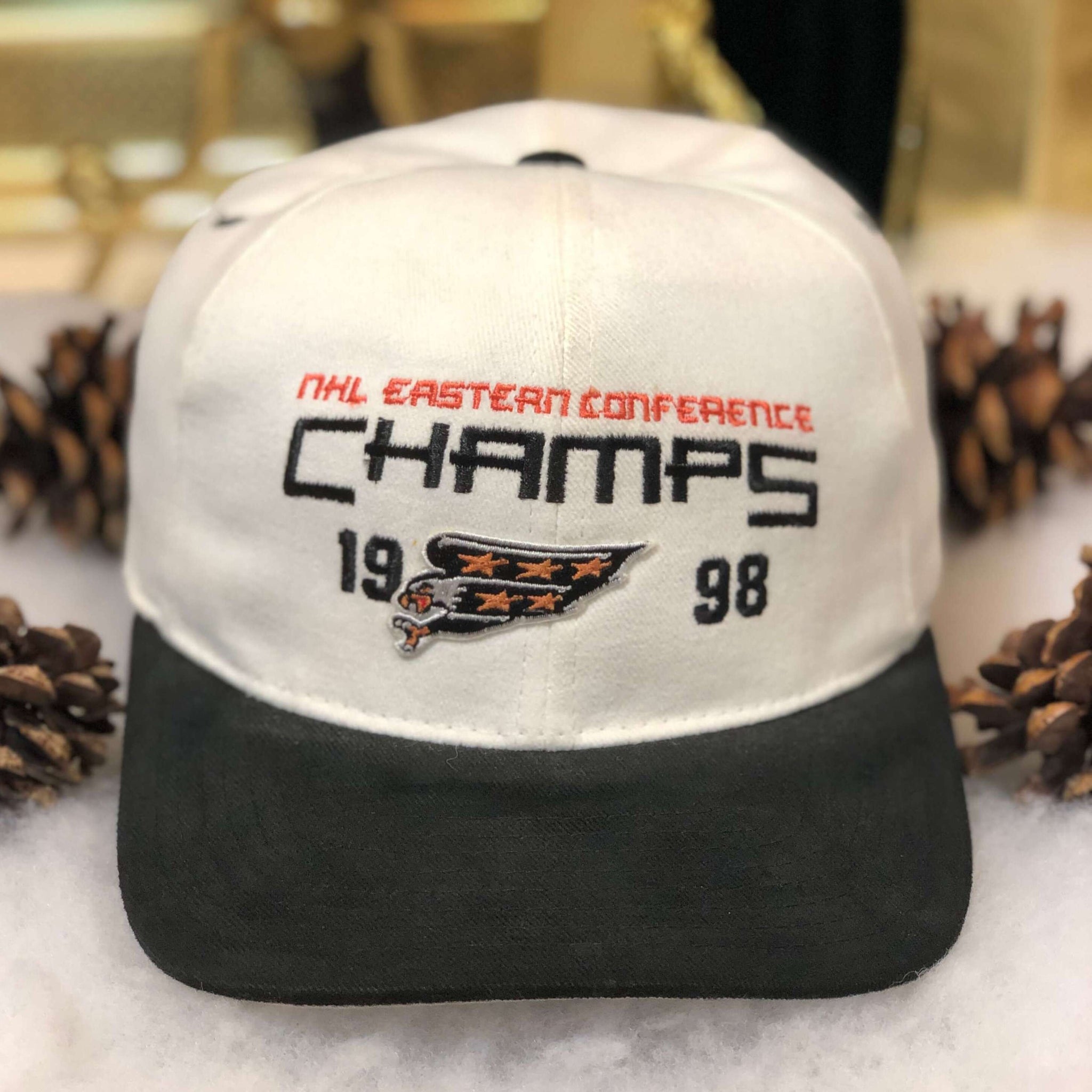 Vintage NHL Washington Capitals 1998 Eastern Conference Champions Starter Snapback Hat