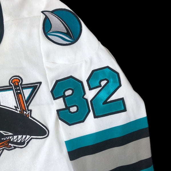 Vintage NHL San Jose Sharks Artūrs Irbe CCM Air Knit Jersey (XL)