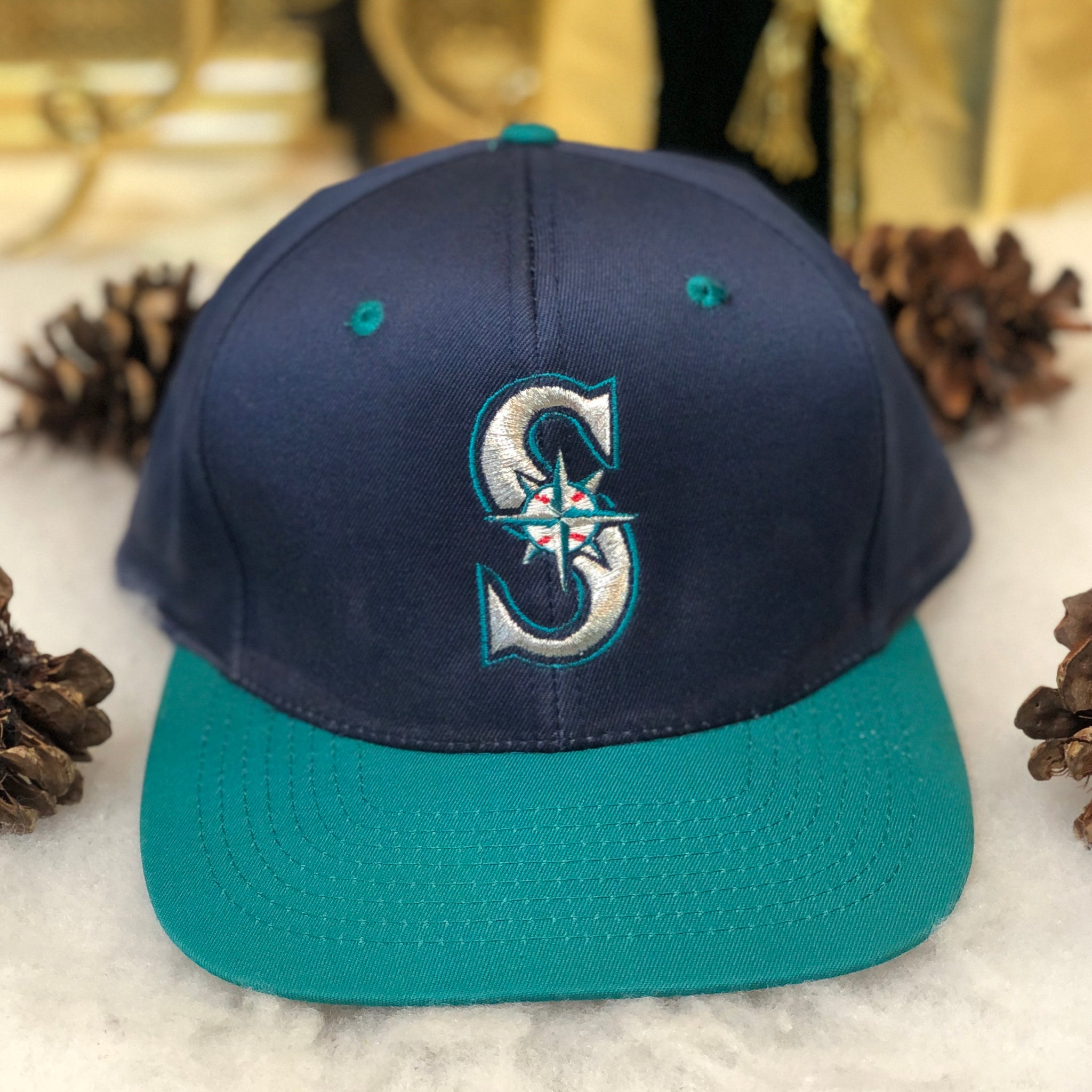 Vintage MLB Seattle Mariners Drew Pearson Twill Snapback Hat