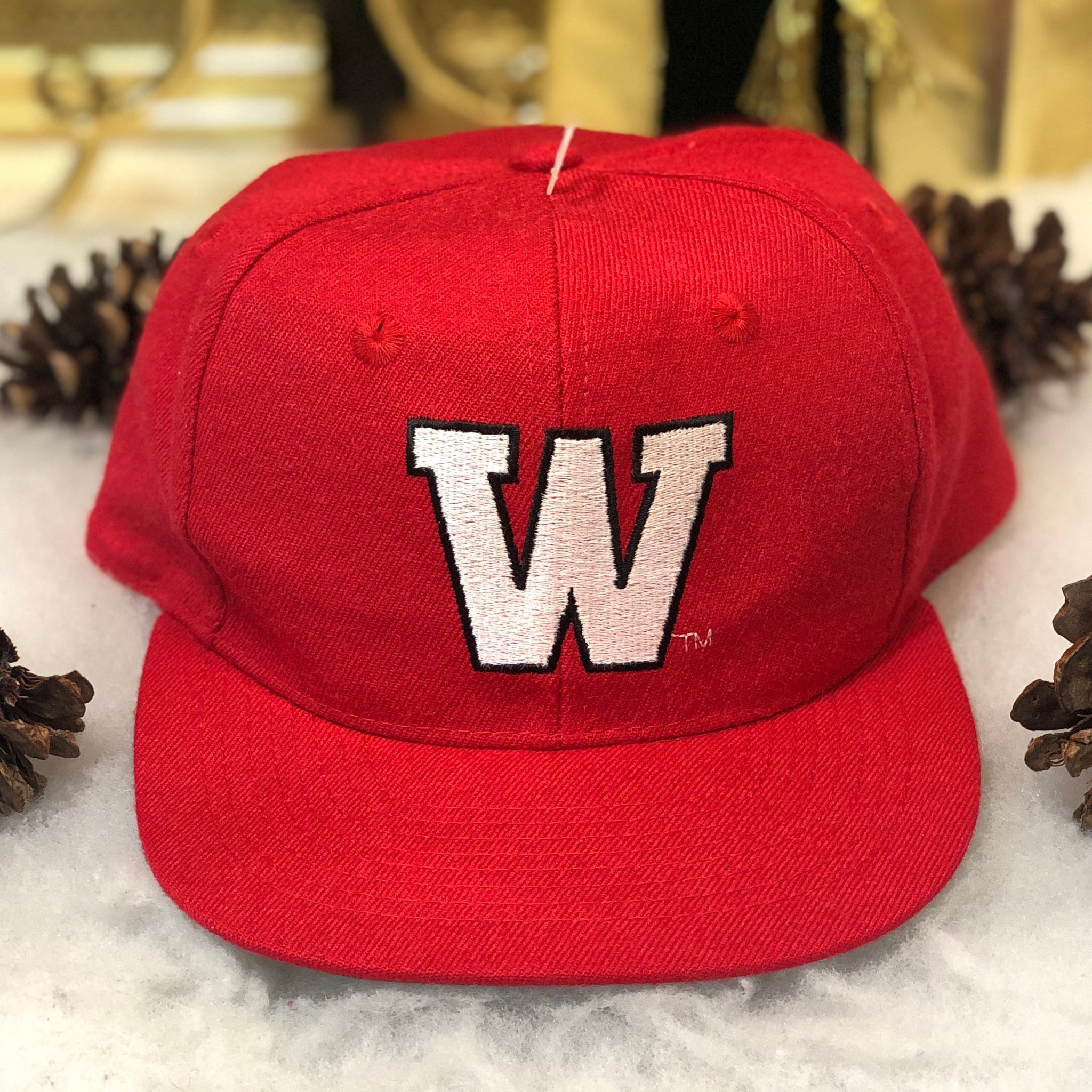 Vintage NCAA Wisconsin Badgers Front Row Wool Snapback Hat