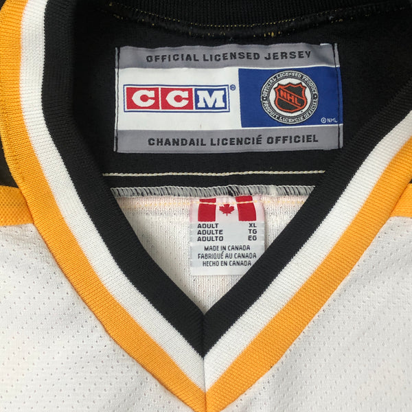 Vintage NHL Boston Bruins John Grahame CCM Jersey (XL)