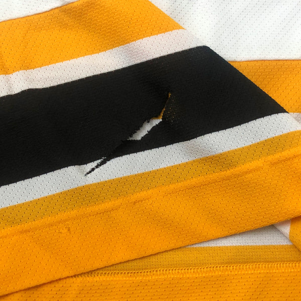 Vintage NHL Boston Bruins John Grahame CCM Jersey (XL)