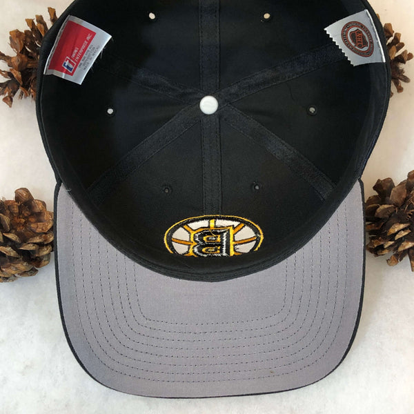 Vintage NHL Boston Bruins Twins Enterprise Twill Snapback Hat