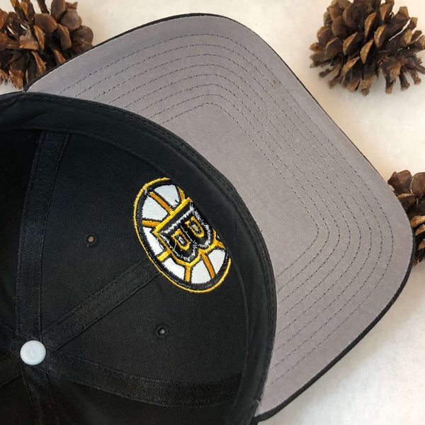 Vintage NHL Boston Bruins Twins Enterprise Twill Snapback Hat