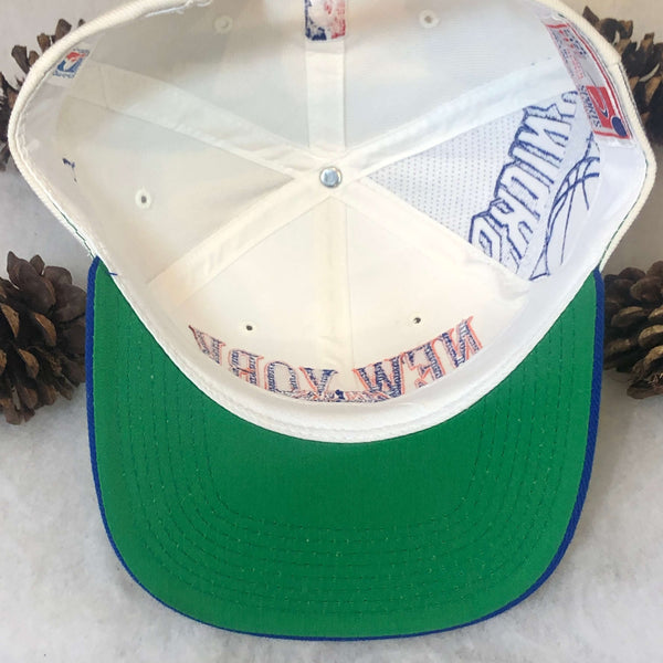 Vintage NBA New York Knicks Sports Specialties Laser Wool Snapback Hat