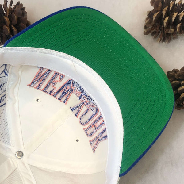 Vintage NBA New York Knicks Sports Specialties Laser Wool Snapback Hat