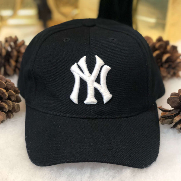 Vintage MLB New York Yankees Logo Athletic PUMA Wool Snapback Hat