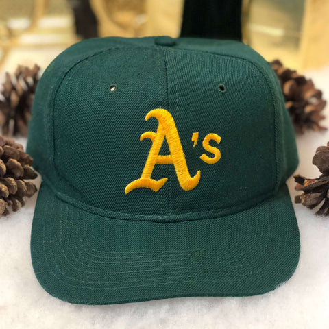 Vintage MLB Oakland Athletics Sports Specialties Plain Logo Wool Snapback Hat