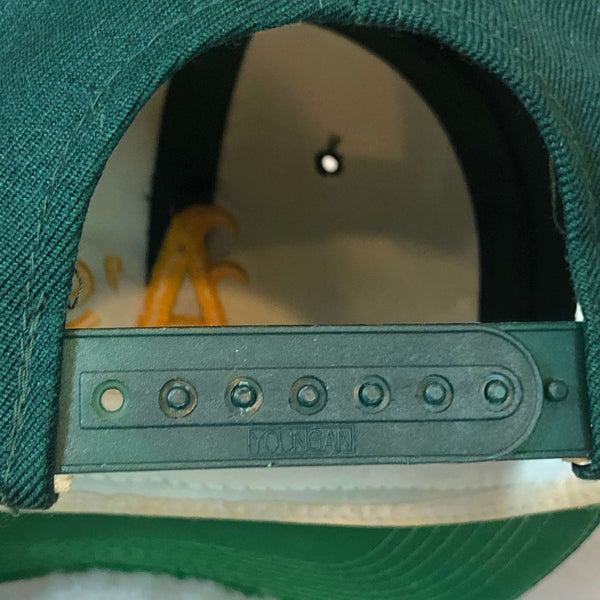 Vintage MLB Oakland Athletics Sports Specialties Plain Logo Wool Snapback Hat