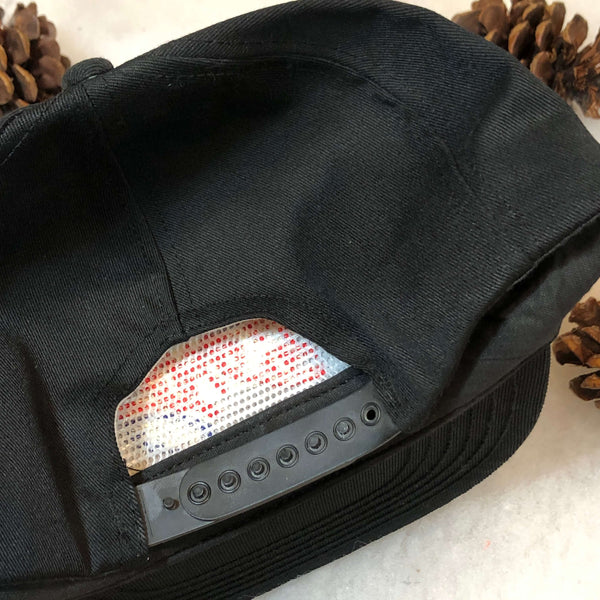 Vintage Deadstock NWOT Ford Trucks Bad to the Bone Twill Snapback Hat