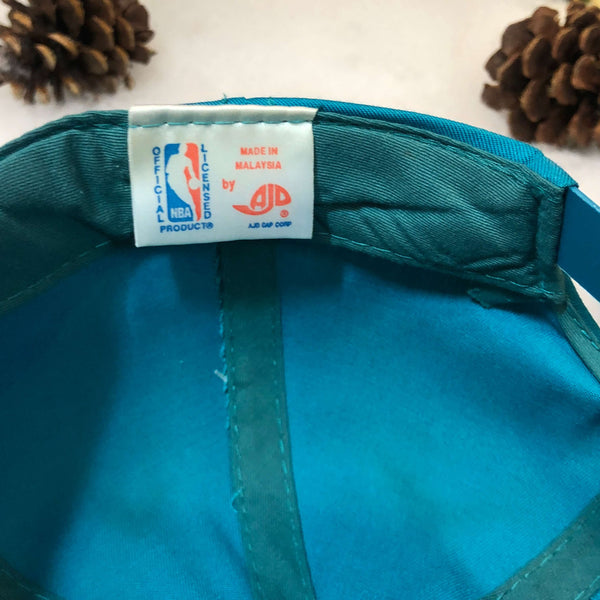 Vintage NBA Charlotte Hornets AJD Twill Snapback Hat