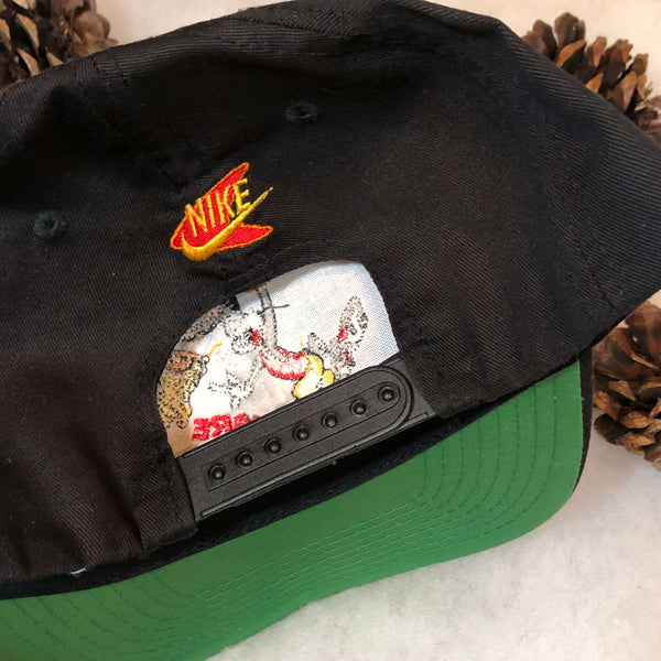 Vintage 1993 Hare Jordan Nike Bugs Bunny Twill Snapback Hat