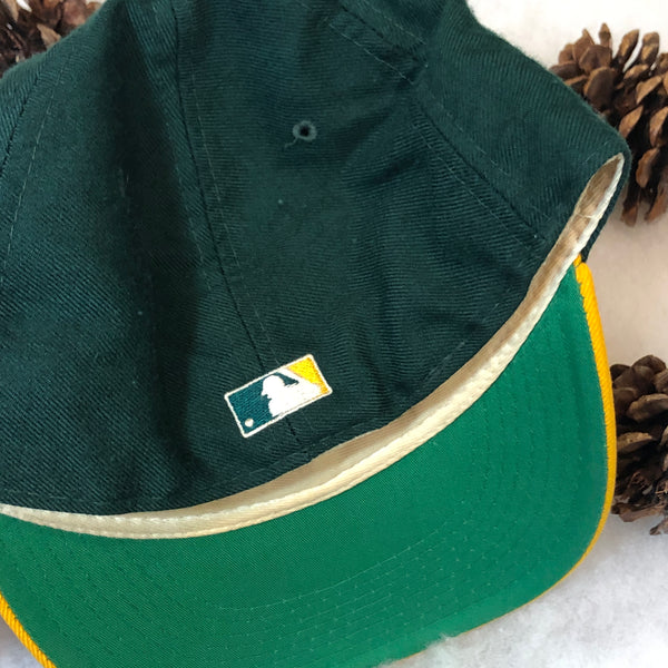 Vintage MLB Oakland Athletics New Era Wool Fitted Hat