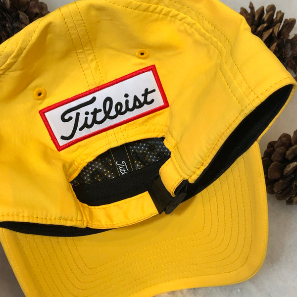Titleist Pro V1 Strapback Hat