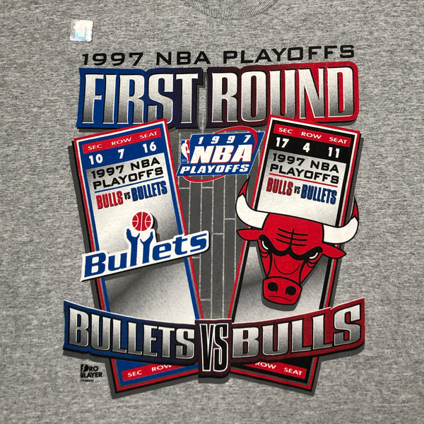 Vintage Deadstock NWOT 1997 NBA Playoffs Chicago Bulls Washington Bullets Pro Player T-Shirt (XL)