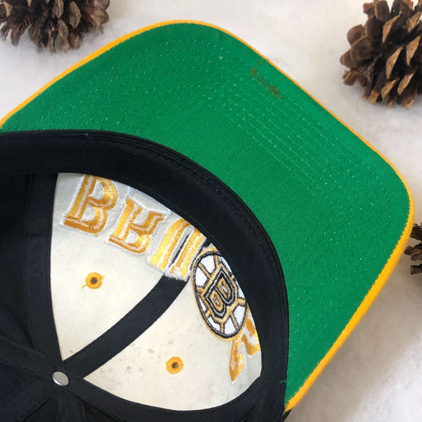 Vintage NHL Boston Bruins The G Cap Wave Twill Snapback Hat