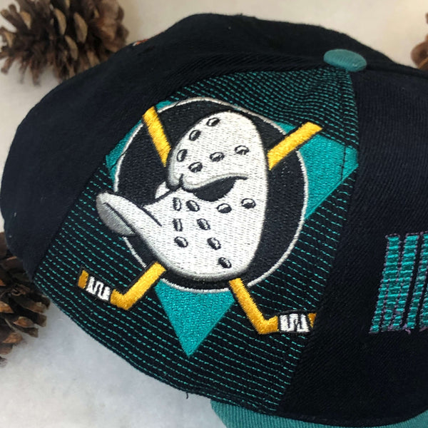 Vintage NHL Anaheim Mighty Ducks Sports Specialties Laser Black Dome Snapback Hat *FLAWED*