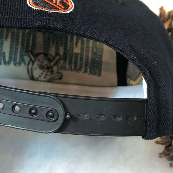 Vintage NHL Anaheim Mighty Ducks Sports Specialties Laser Black Dome Snapback Hat *FLAWED*