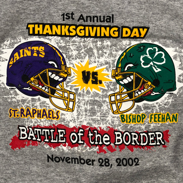 Vintage 2002 Thanksgiving Day Massachusetts Football St. Raphaels Saints vs. Bishop Feehan Shamrocks Crewneck Sweatshirt (XL)