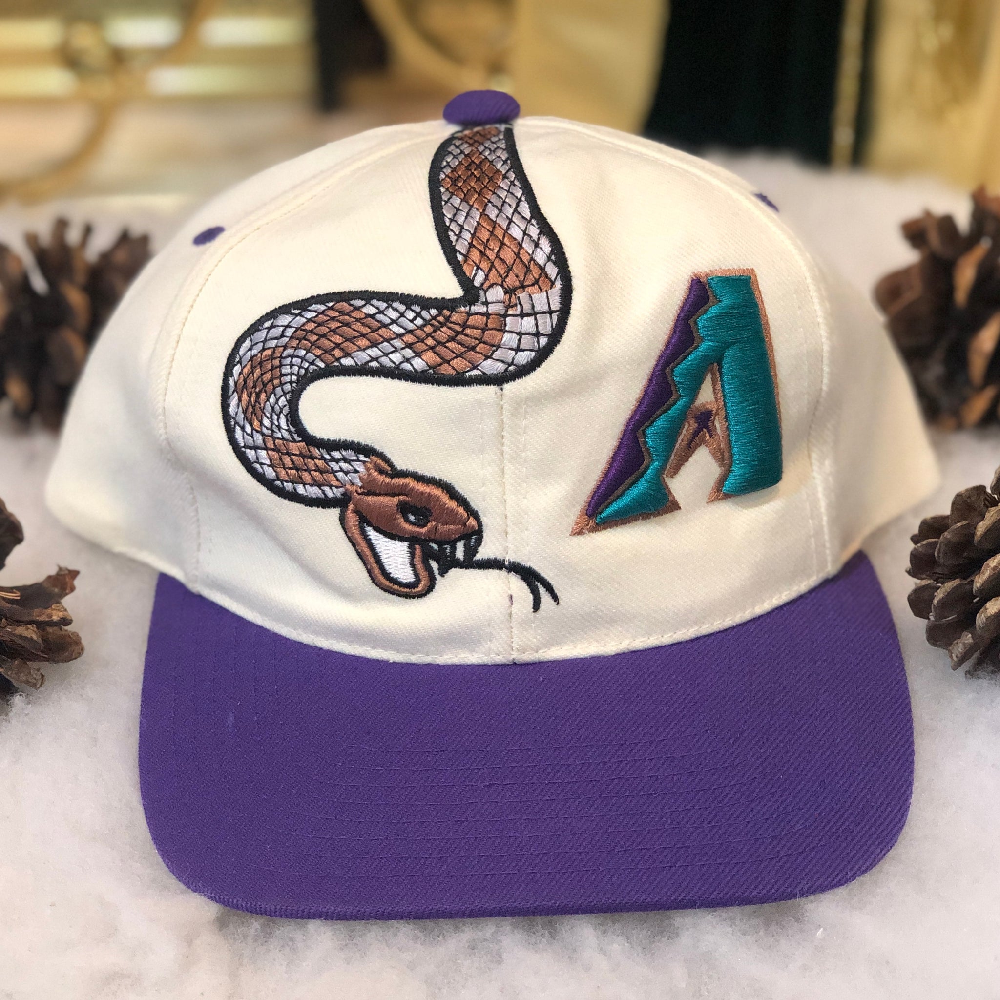 Vintage MLB Arizona Diamondbacks Rattle Head Drew Pearson Wool Snapback Hat