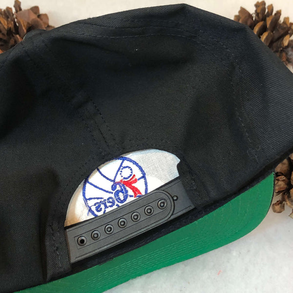 Vintage Deadstock NWOT NBA Philadelphia 76ers Twins Enterprise Bar Line Twill Snapback Hat