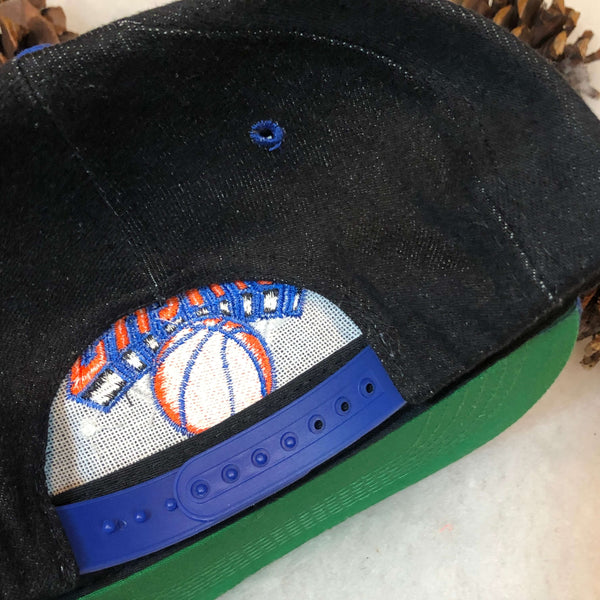 Vintage Deadstock NWOT NBA New York Knicks Universal *YOUTH* Snapback Hat