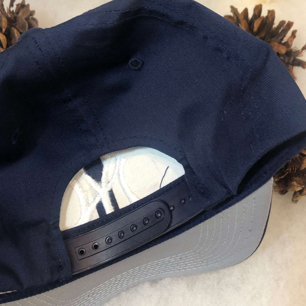Vintage MLB New York Yankees The G Cap Twill Snapback Hat