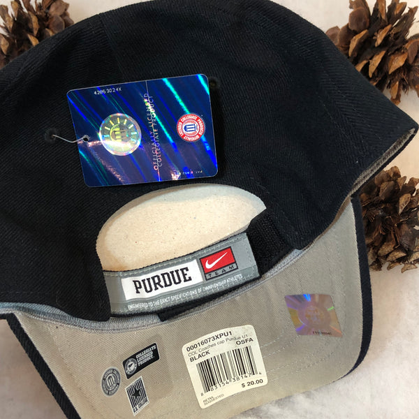 Deadstock NWT NCAA Purdue Boilermakers Nike Strapback Hat