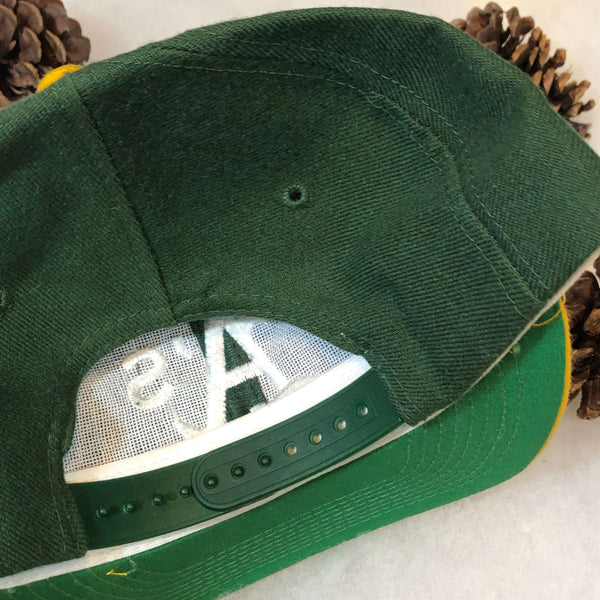 Vintage Deadstock NWT MLB Oakland Athletics Universal Wool Snapback Hat