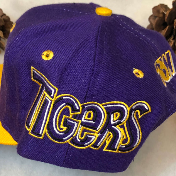 Vintage Deadstock NWOT NCAA LSU Louisiana State University Tigers Graffiti Wool Snapback Hat