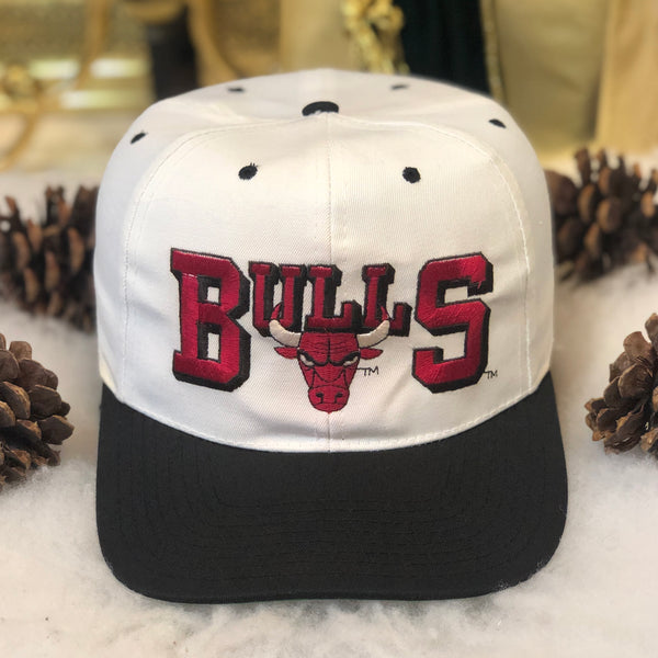 Vintage NBA Chicago Bulls Montgomery Ward Promo Twill Snapback Hat
