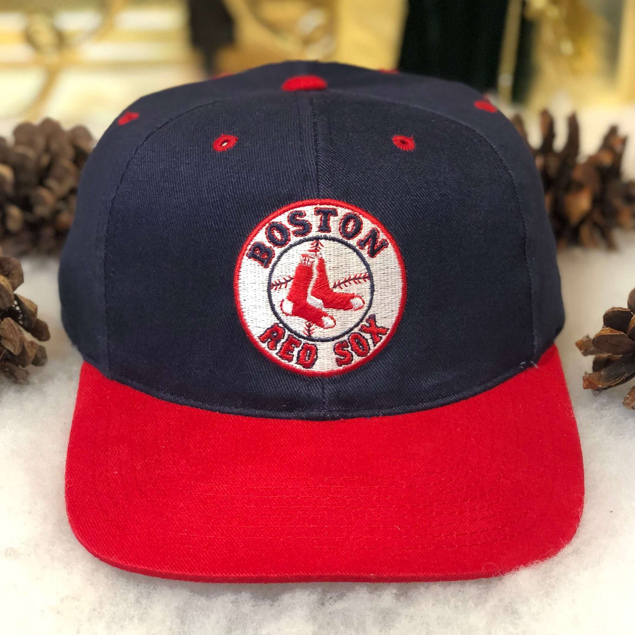 Vintage MLB Boston Red Sox Signatures Strapback Hat