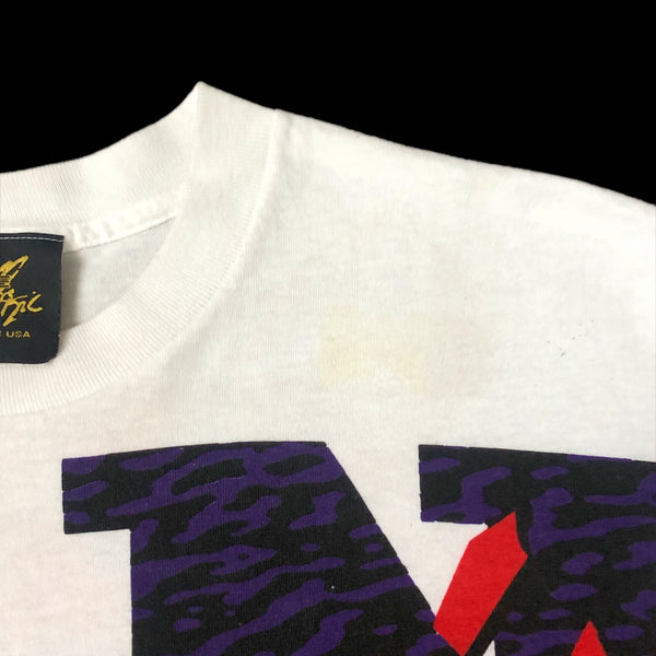 Vintage Deadstock NWOT NBA Phoenix Suns Magic Johnson T's T-Shirt (M)