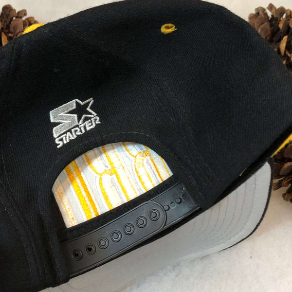 Vintage NHL Boston Bruins Starter Spellout Wool Snapback Hat