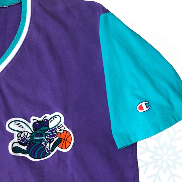 Vintage NBA Charlotte Hornets Champion Warmup Shooting Shirt (L)
