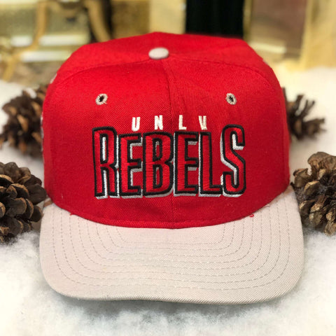Vintage NCAA UNLV Runnin' Rebels AJD Wool Snapback Hat