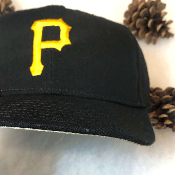 Vintage MLB Pittsburgh Pirates New Era Wool Fitted Hat 7 3/8