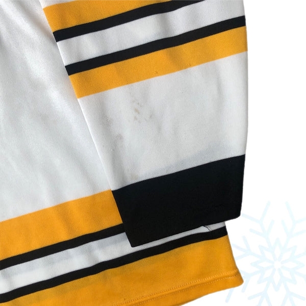 Vintage NHL Boston Bruins Bobby Orr CCM Maska Jersey (L)
