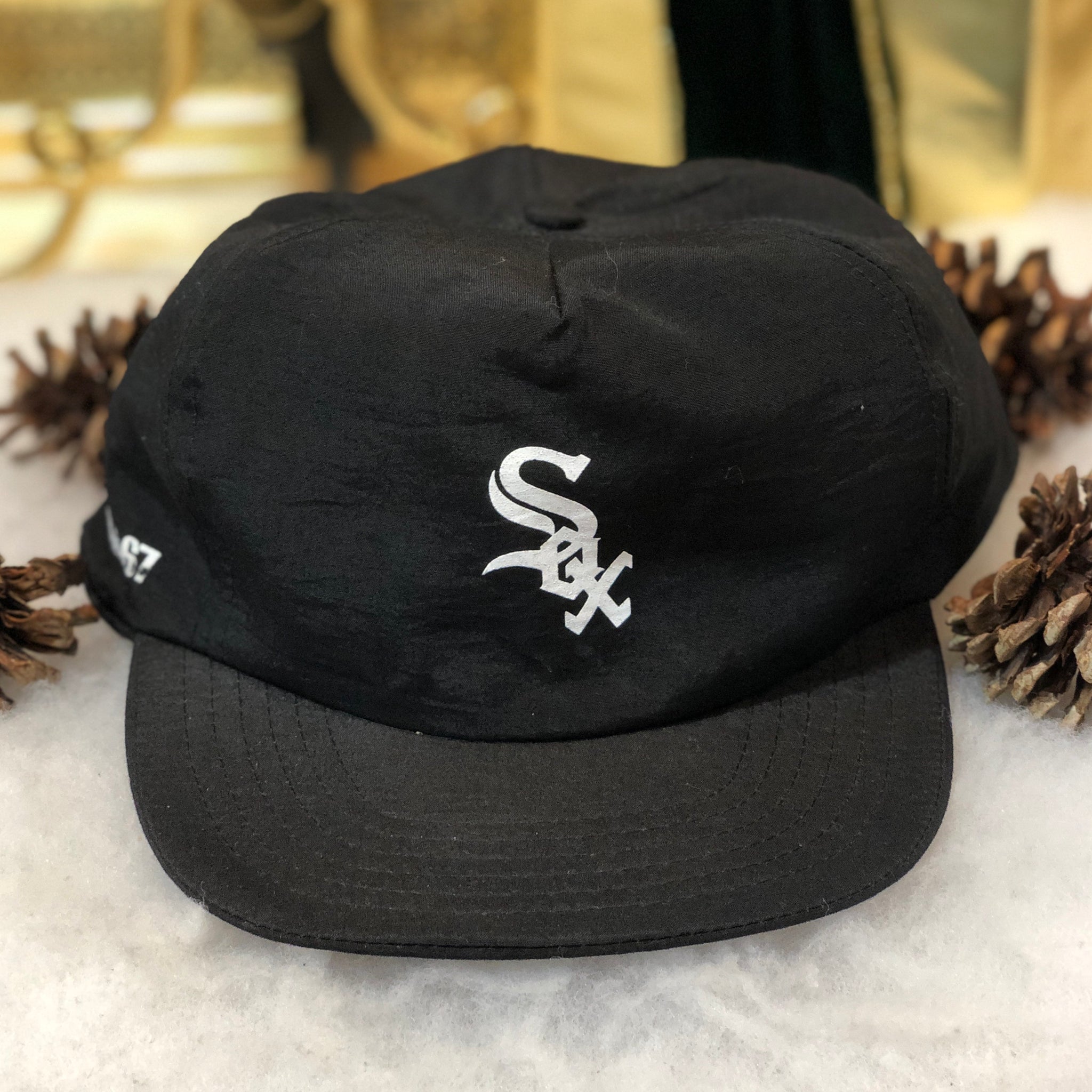 Vintage Deadstock NWOT NBA Chicago Bulls MLB Chicago White Sox WMAQ News 67 Promo Reversible Nylon Snapback Hat